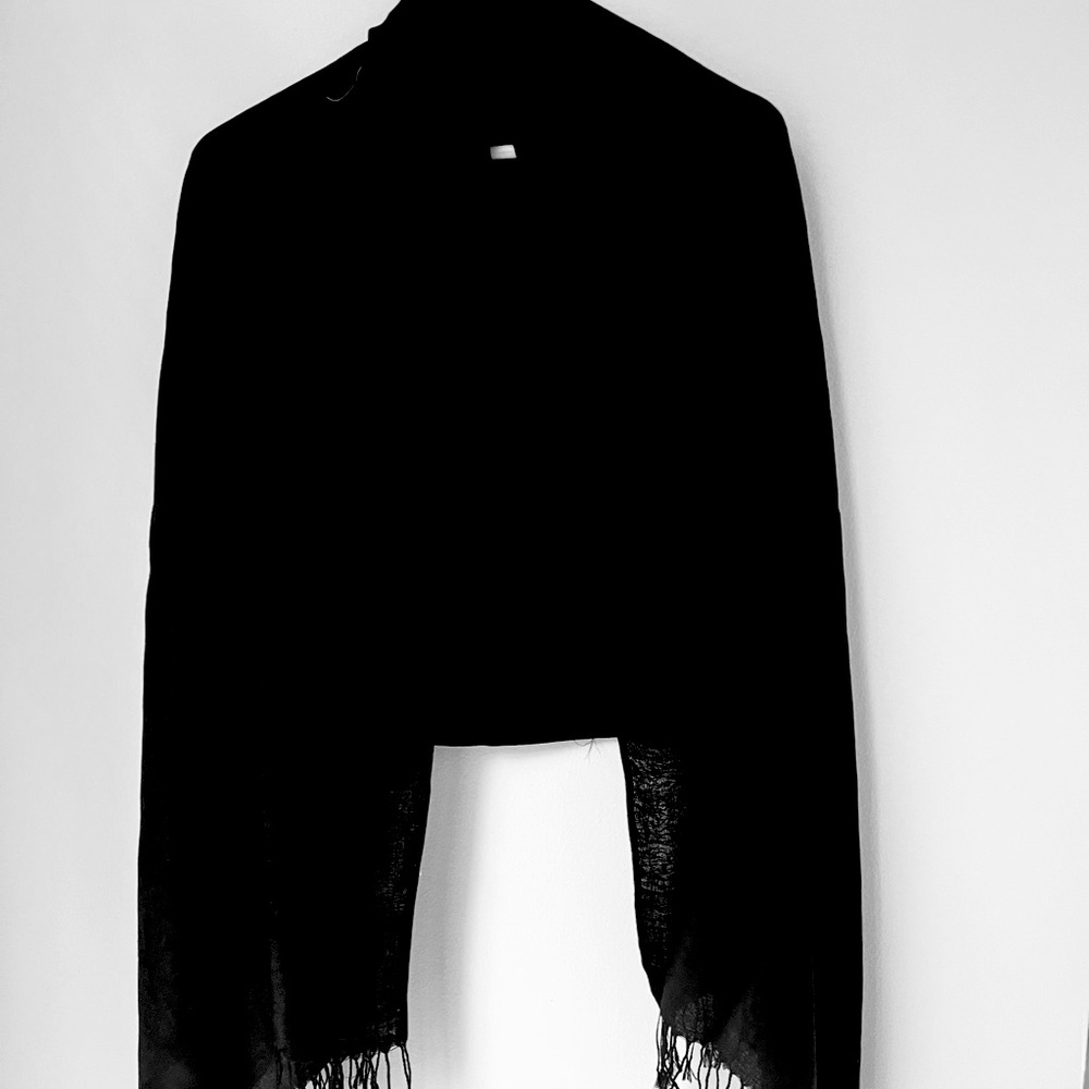 New!! Black pashmina